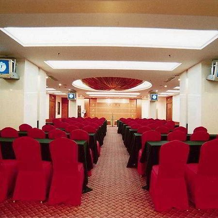 Rose Hotel Шеньян Зручності фото